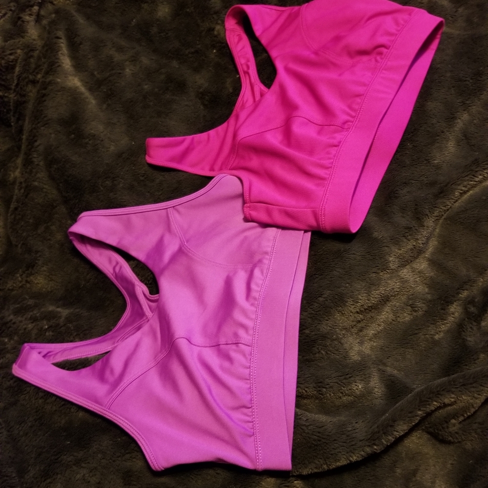 2 M TG Sports Bras for the price of 1!